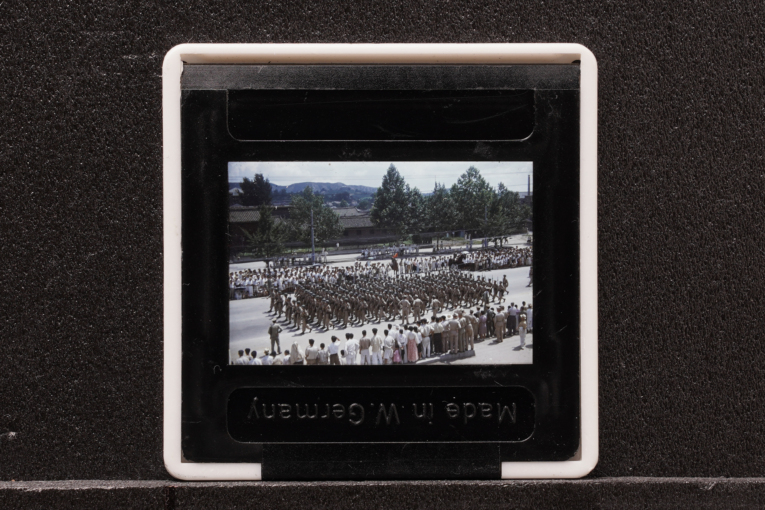 23 Original Slide Films of the Korean Government Establishment Day 1948 / 대한민국정부수립 사진 23장 - Image 21
